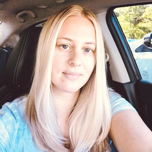 Meet your Posher, Tiffany - Picture 1 of 1